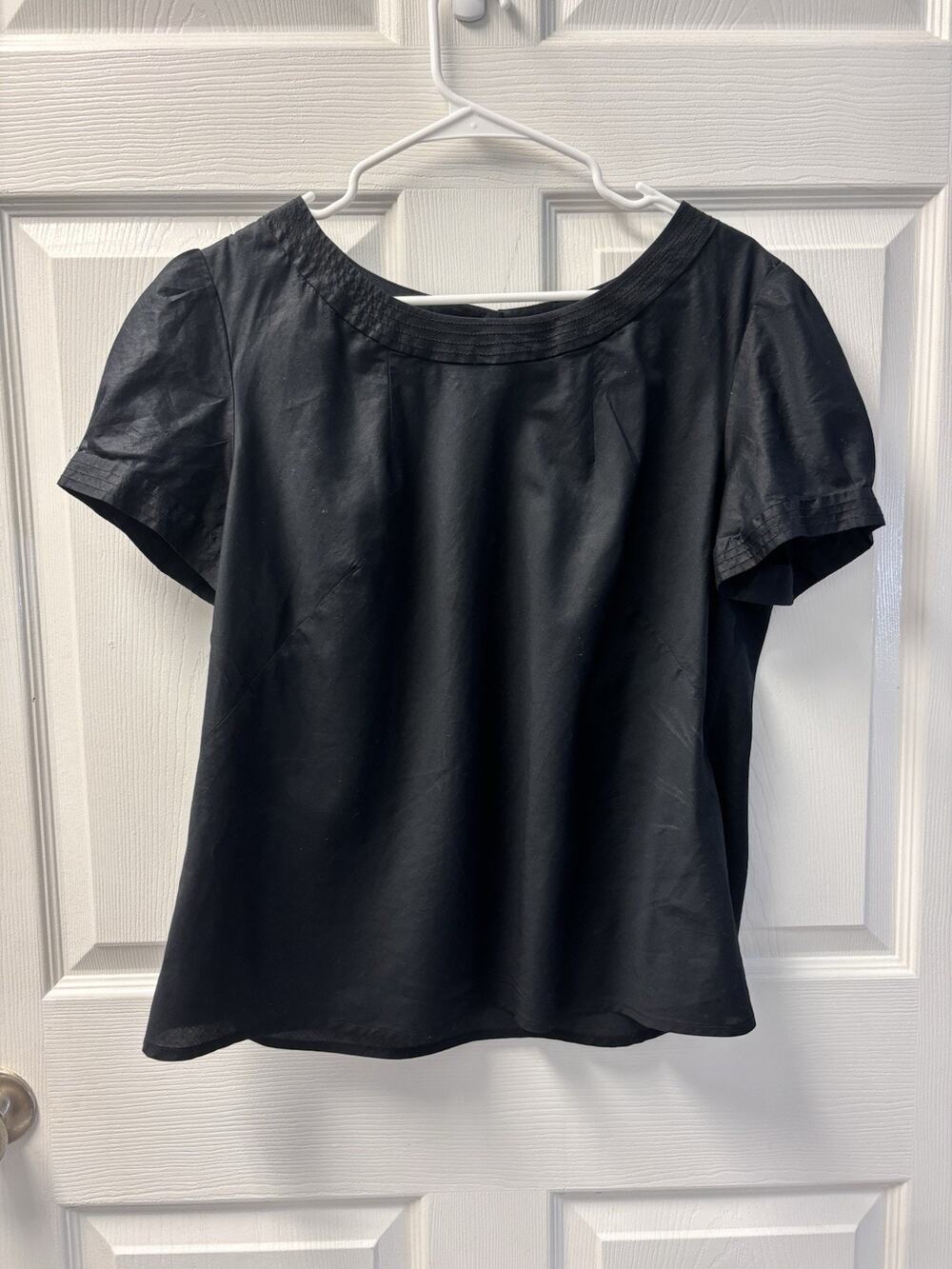 Merona Black Ladies Cap sleeve blouse xL